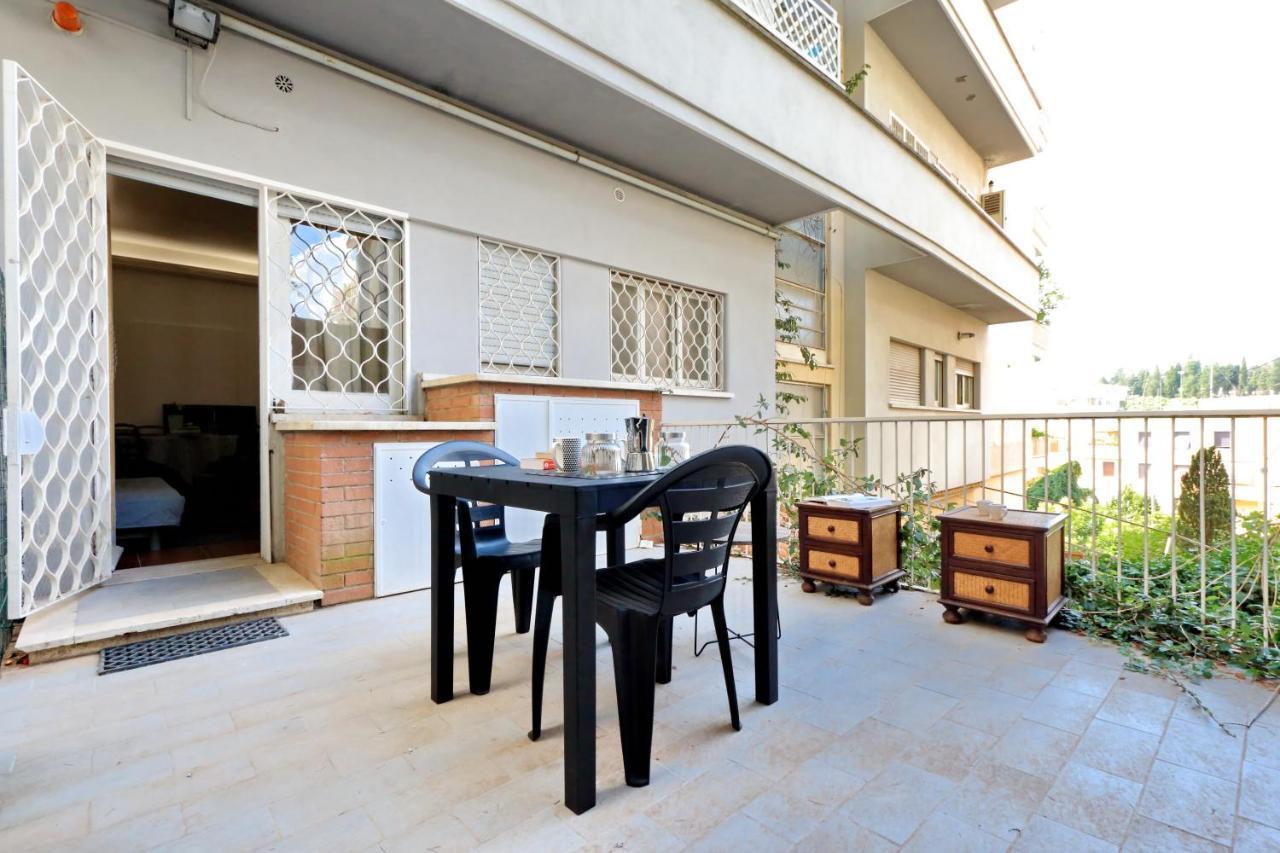 Tito Livio Apartment Рим Екстер'єр фото